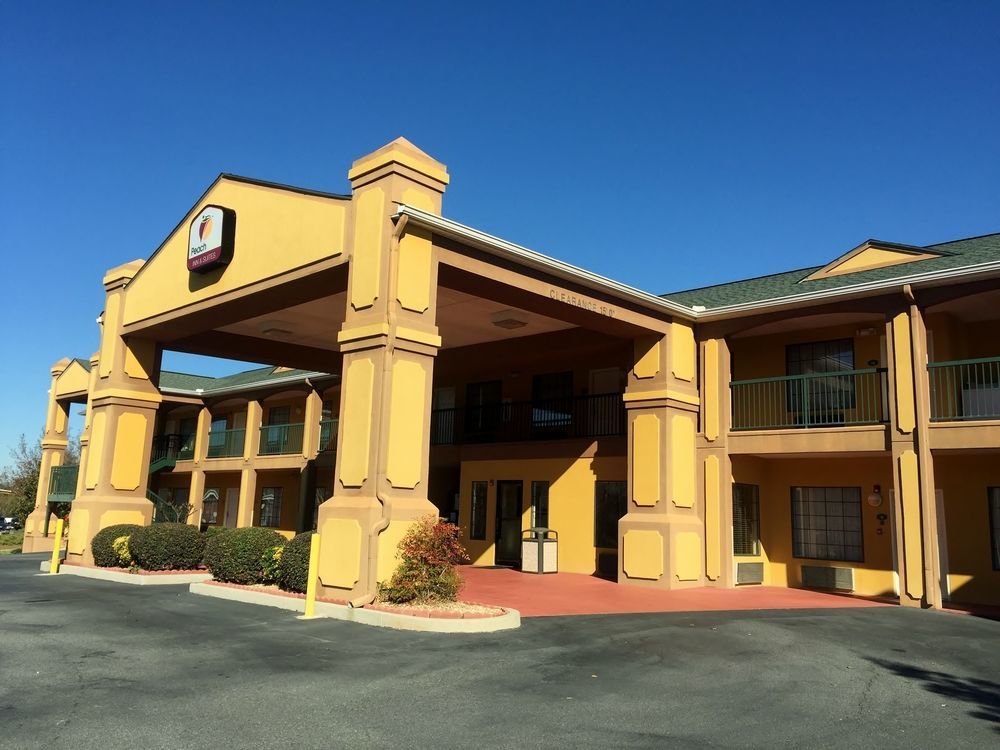桃州汽车旅馆及套房 Hawkinsville 外观 照片